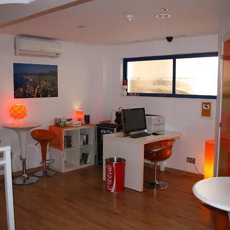 Fetiche Con Encanto ホテル 2*